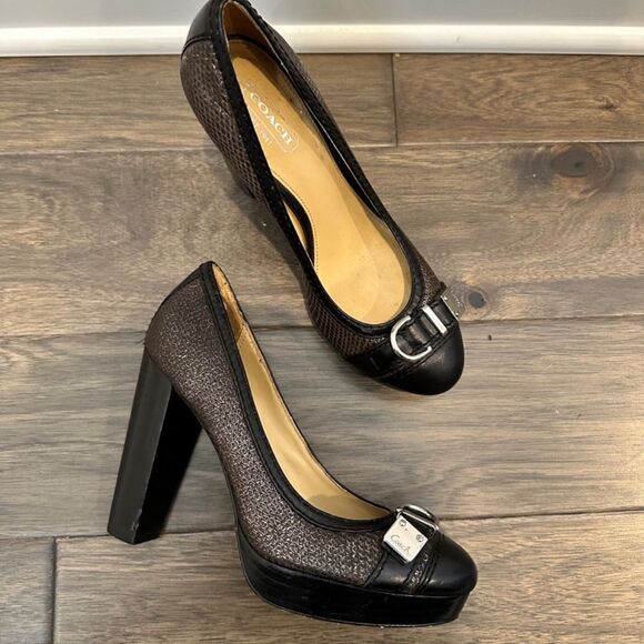 Coach Black & Brown Subtle Reptile Print Platform Almond Toe Heels - Size 7 EUC - Picture 2 of 8